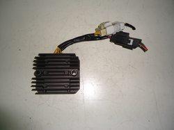 SH541PA__REGOLATORE_DI_TENSIONE_HONDA_SH_1.25_Q.01__(1).JPG