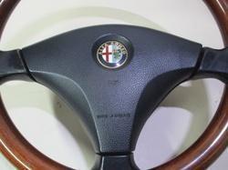 id_10441_AUTERN00010222_50459093_VOLANTE_IN_LEGNO_CON_AIRBAG_ALFA_ROMEO_156_ANNO_1999_156017268_Q.01__7__.JPG