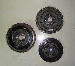 id_1232_55201525_KIT_VOLANO_E_FRIZIONE_CAMBIO_5M_LANCIA_YPSILON_1.3_Multijet_ANNO_2012_55226973___55218829__S.M._199A9000_Q.01___1_.JPG