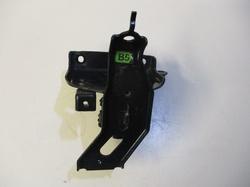 id_6243_AUTERN00006138_B5_SUPPORTO_MOTORE_LATO_CAMBIO_TOYOTA_YARIS_1.4_D_4D_ANNO_2013_1NDTV_Q.01__10__C1A6L1_.JPG