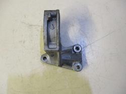 id_6299_AUTERN00006190_55260265_SUPPORTO_SEMIASSE_ANTERIORE_DX_FIAT_500X_1.3_MJT_70KW_95CV_Q.01_1__.JPG
