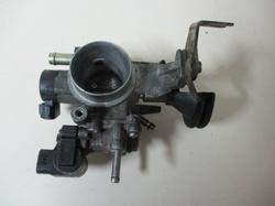 id_8358_AUTERN00008167_89542_52011_CORPO_VALVOLA_A_FARFALLA_TOYOTA_YARIS_1.0_VVT_i_ANNO_2002_Q.01__3__.JPG