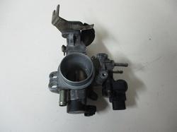 id_8358_AUTERN00008167_89542_52011_CORPO_VALVOLA_A_FARFALLA_TOYOTA_YARIS_1.0_VVT_i_ANNO_2002_Q.01__5__.JPG