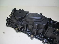 id_9836_AUTERN00009625_0928400579_COPERCHIO_PUNTERIE_MOTORE_BMW_E60_535_D_ANNO_2006_306D4_Q.01__10__.JPG