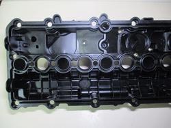 id_9836_AUTERN00009625_0928400579_COPERCHIO_PUNTERIE_MOTORE_BMW_E60_535_D_ANNO_2006_306D4_Q.01__5__.JPG